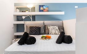 Duomo In 8 Stops Suite Deluxe Loft